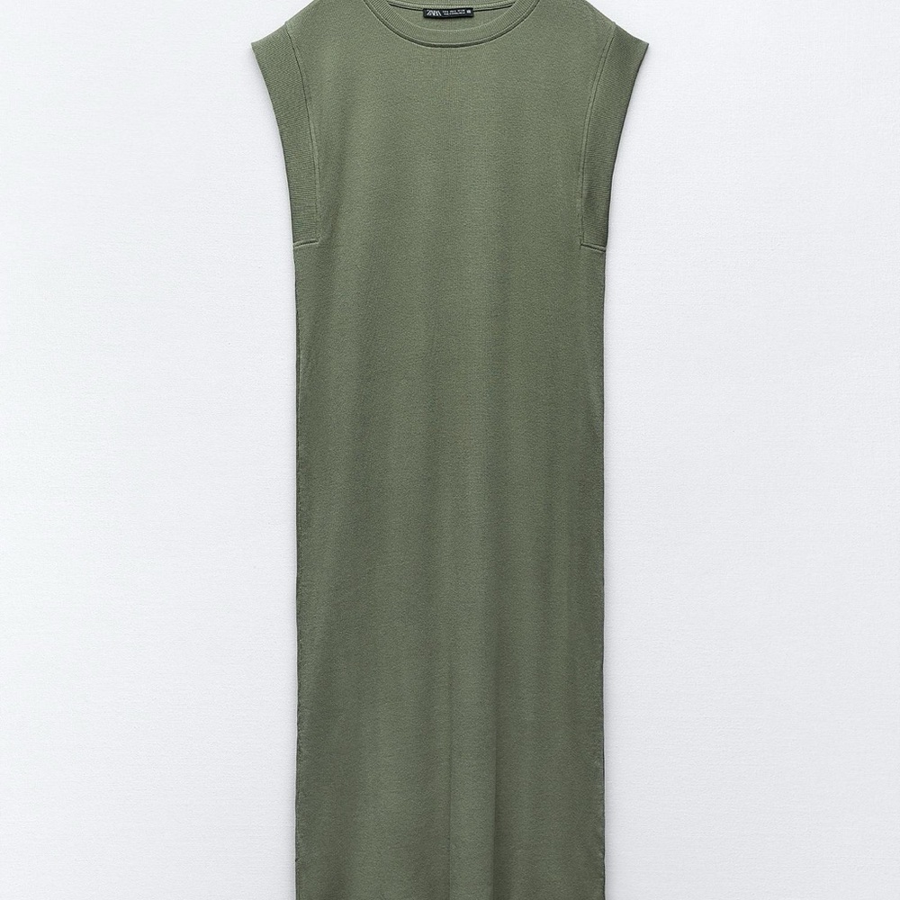 Zara women’s green ribbed sleeveless midi straight dress size medium